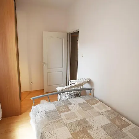 Lägenhet Apartament Parkowy